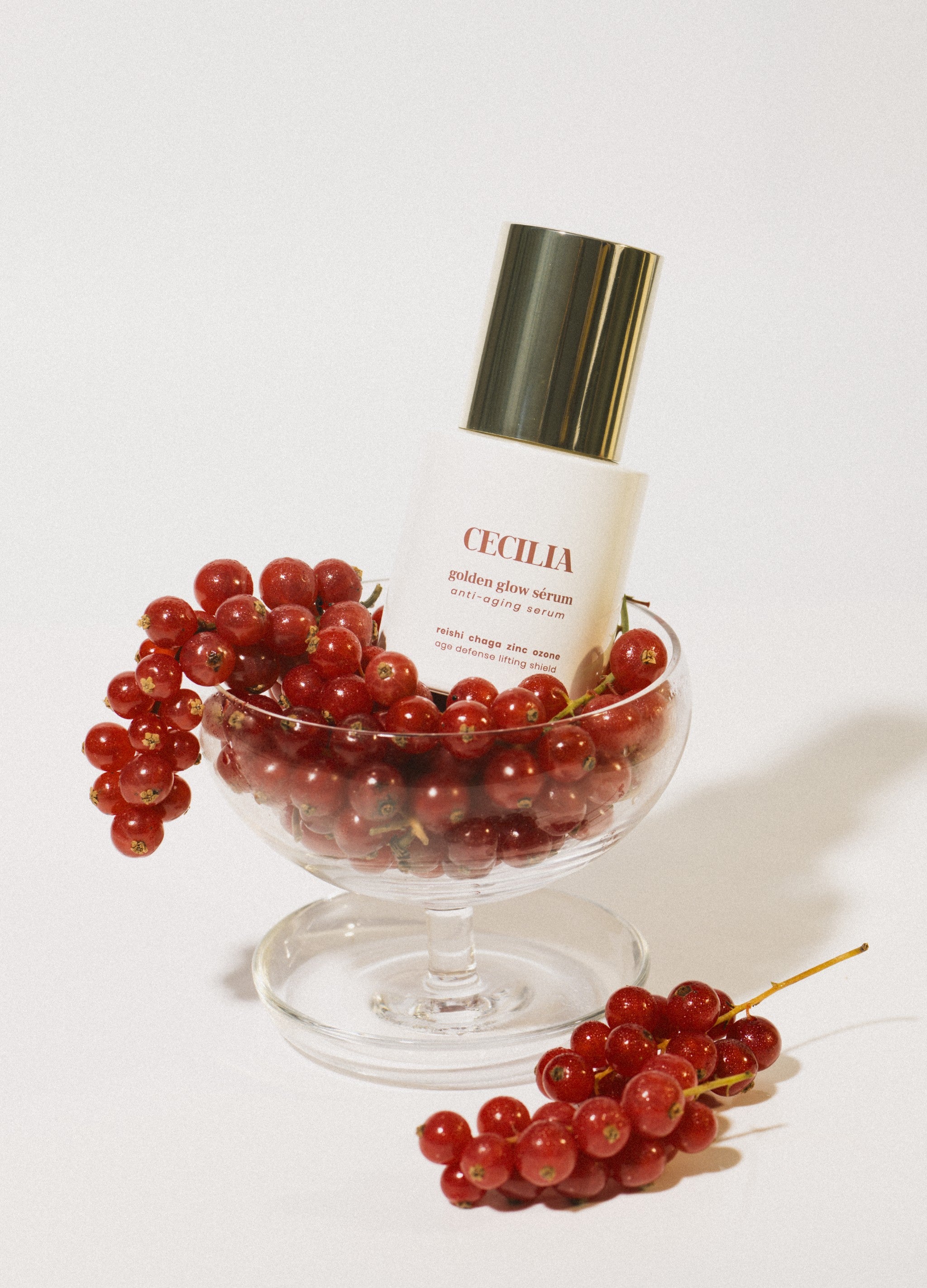 GoldenGlowSerumAnti-agingSerum-3.jpg